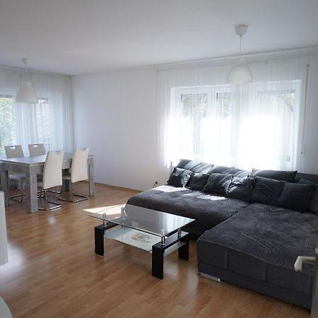 Helle 2 Zimmer Ferienwohnung Mit 63Qm In Trossingen Zewnętrze zdjęcie